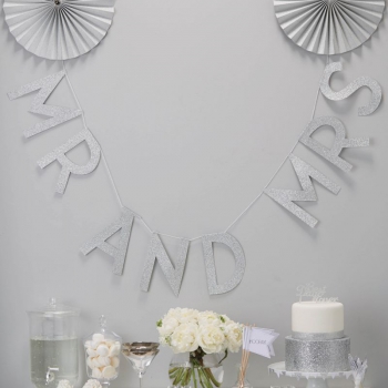 Girlande Mr And Mrs Metallic Perfection - silber