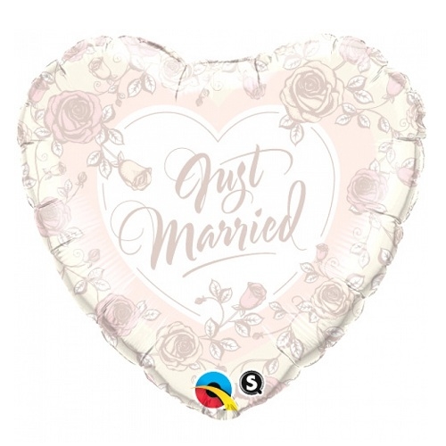 Foil Balloon Heart Just Married roses