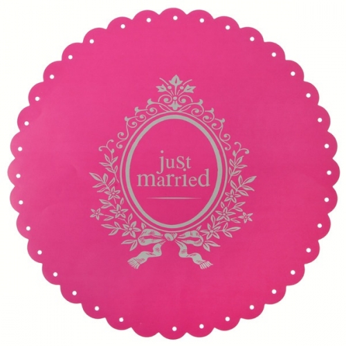 Just married place mat - fuchsia